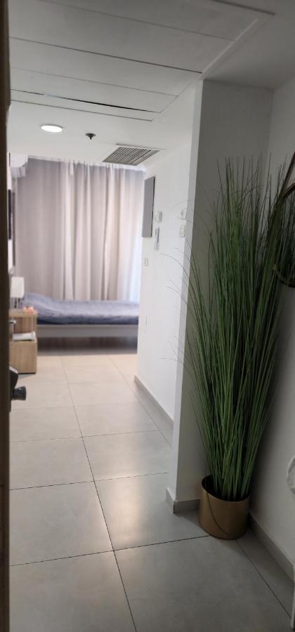 דירת חדר יפה ונעימה באיזור פסטורלי ושקט Zikhron Ya'akov Exterior foto